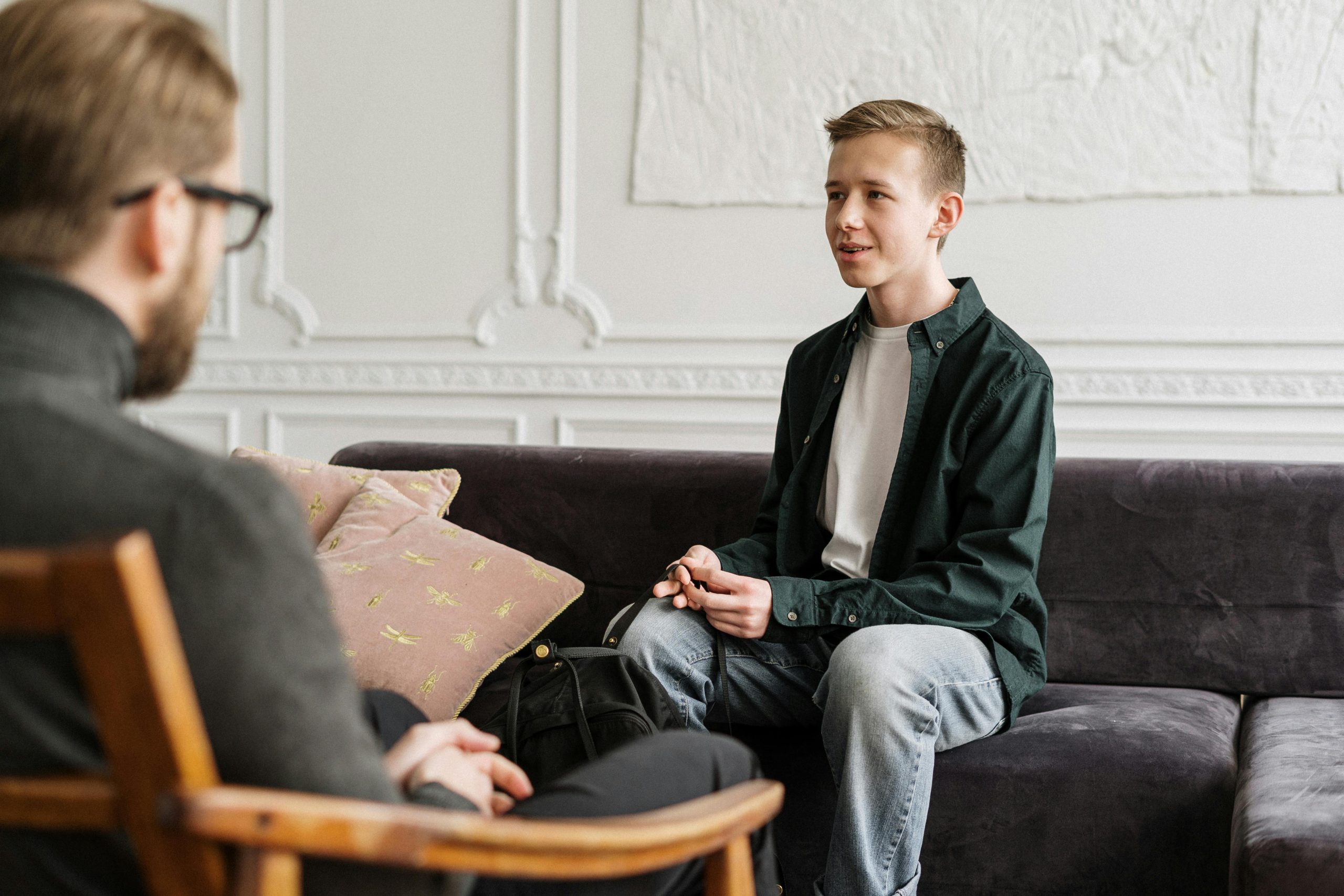 an image of a teen who received adolescent counseling